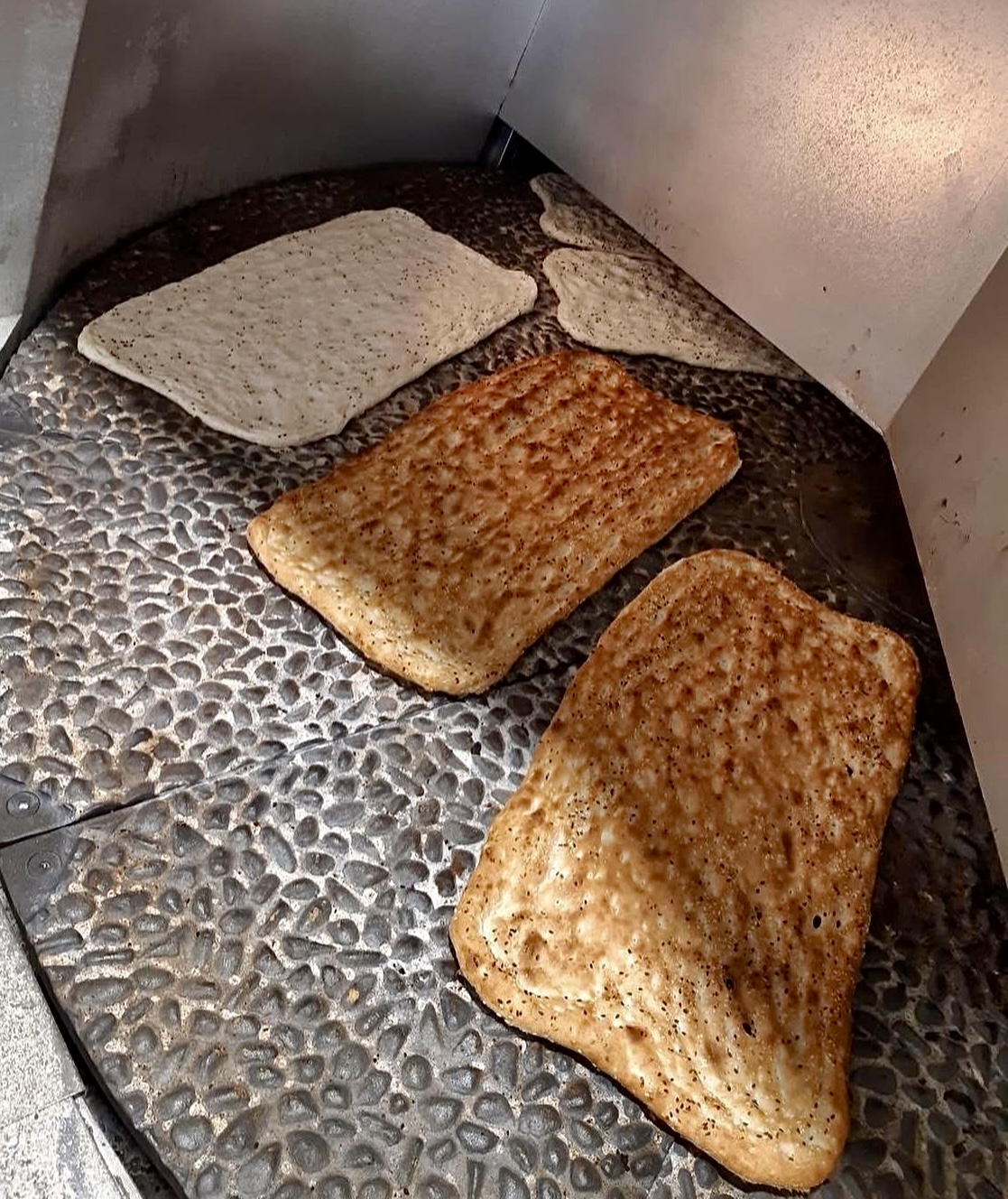 Flatbread Oven Canada & USA | Commercial Flatbread Baking Equipment